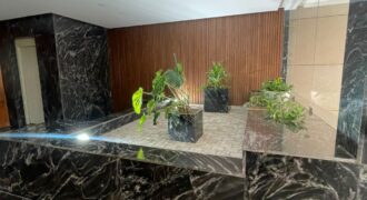 For Sale: Apartment in Ras El Nabaa