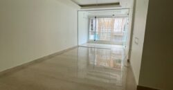 For Sale: Apartment in Ras El Nabaa
