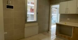 For Rent: Apartment in Ras El Nabeh