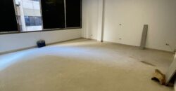 For Sale: Apartment in Mazraa