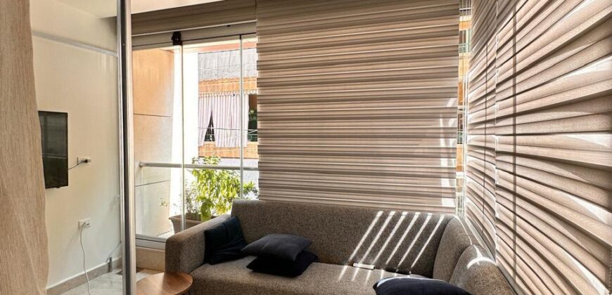 For Sale: Apartment in Ras El Nabeh