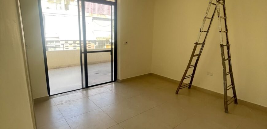For Sale: Apartment in Hamra