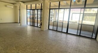 For Sale: Apartment in Hamra