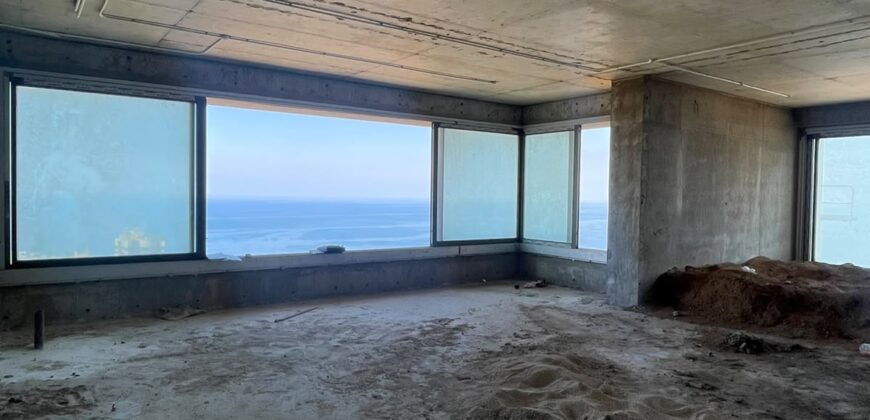 For Sale: Apartment in Hamra