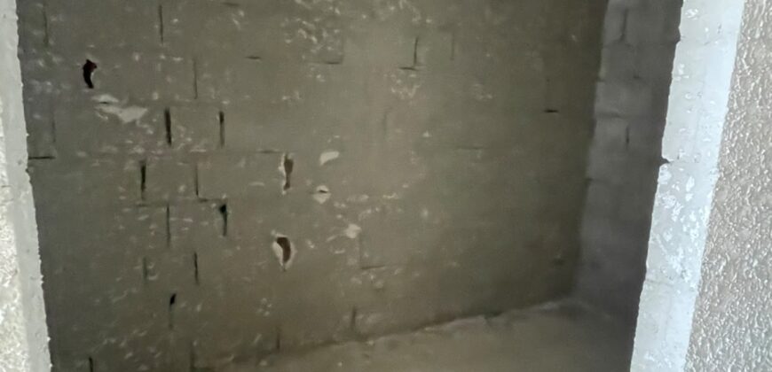 For Sale: Apartment in Hamra
