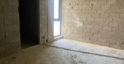 For Sale: Apartment in Hamra