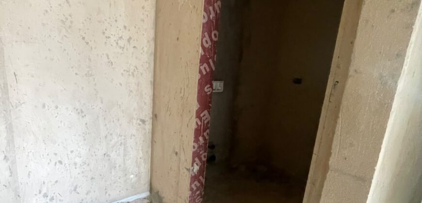 For Sale: Apartment in Hamra