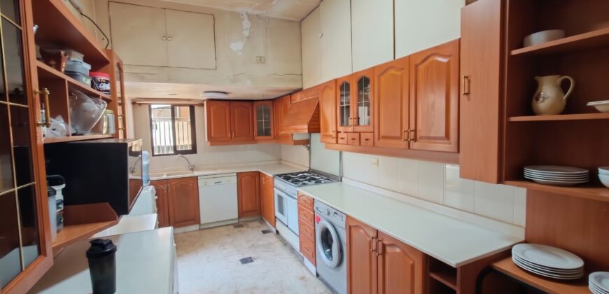 For Sale: Apartment in Verdun