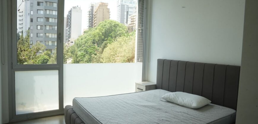 For Rent: Apartment in Achrafieh