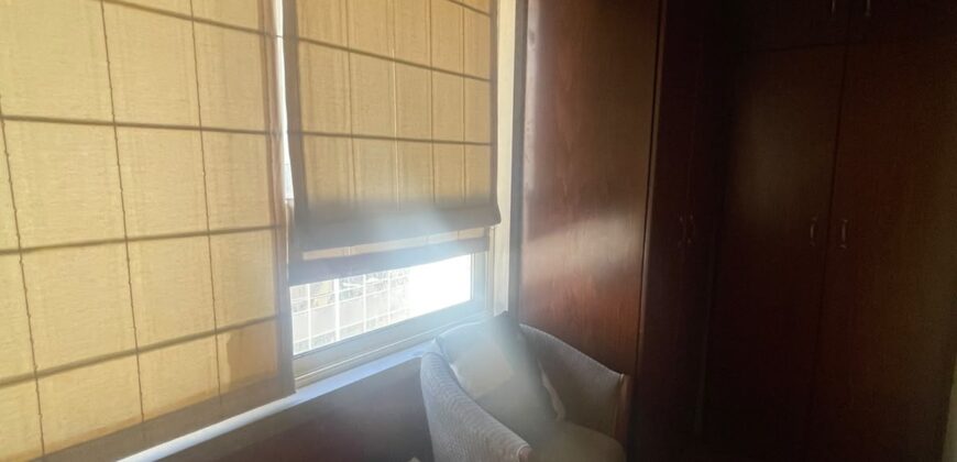 For Rent: Apartment in Hamra