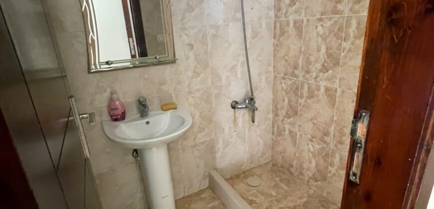 For Sale: Apartment in Zokak El Blat