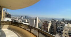 For Sale: Apartment in Furn El Chebbak