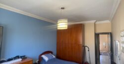 For Sale: Apartment in Furn El Chebbak