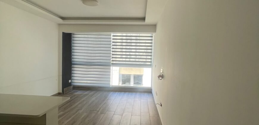 For Sale: Apartment in Achrafieh