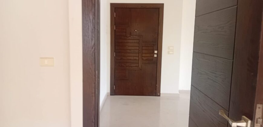 For Sale: Apartment in Antelias