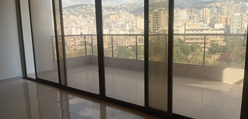 For Sale: Apartment in Antelias
