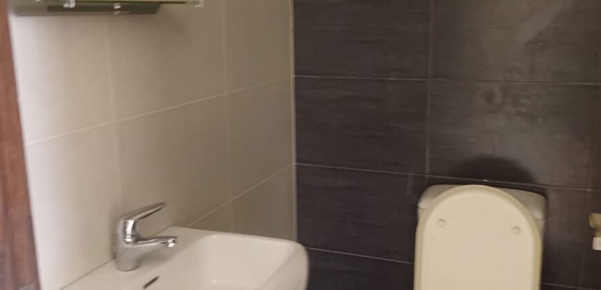 For Sale: Apartment in Antelias