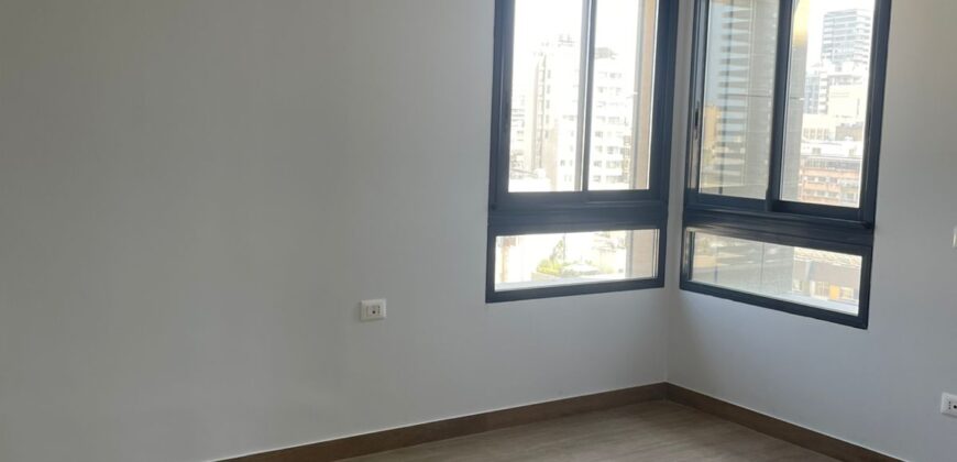For Sale: Apartment in Karakas