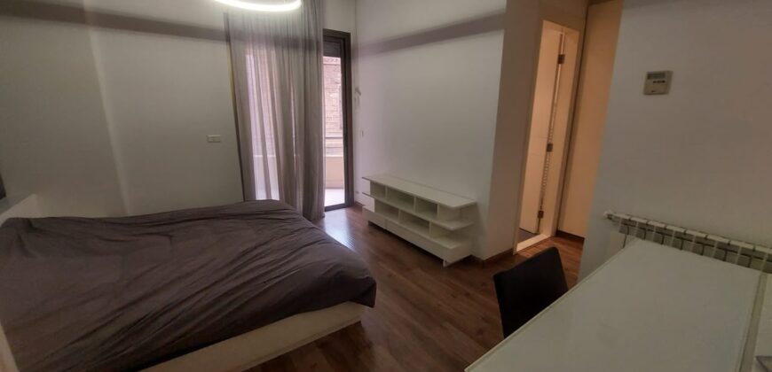 For Sale: Apartment in Achrafieh