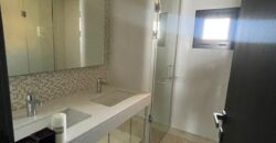 For Sale: Apartment in Ain El Tineh