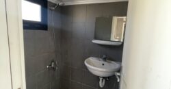For Sale: Apartment in Ain El Tineh