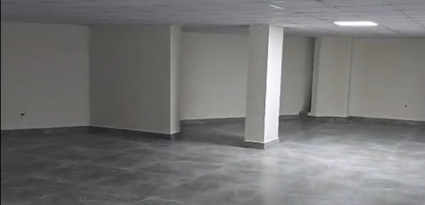 For Rent: 2 Shops in Downtown