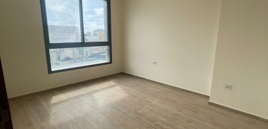 For Sale: Apartment in Verdun