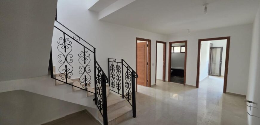 For Sale: Duplex in Mtayleb