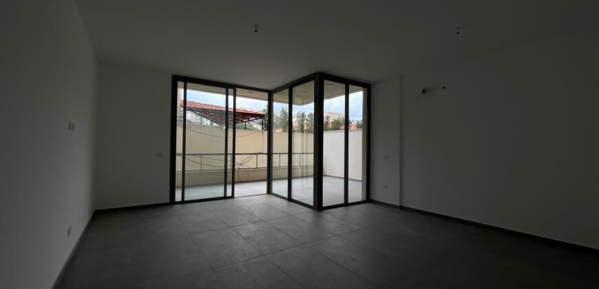 For Sale: Apartment in Mar Takla- Baabda