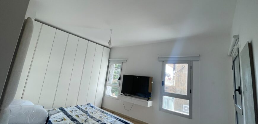 For Sale: Apartment in Hazmieh