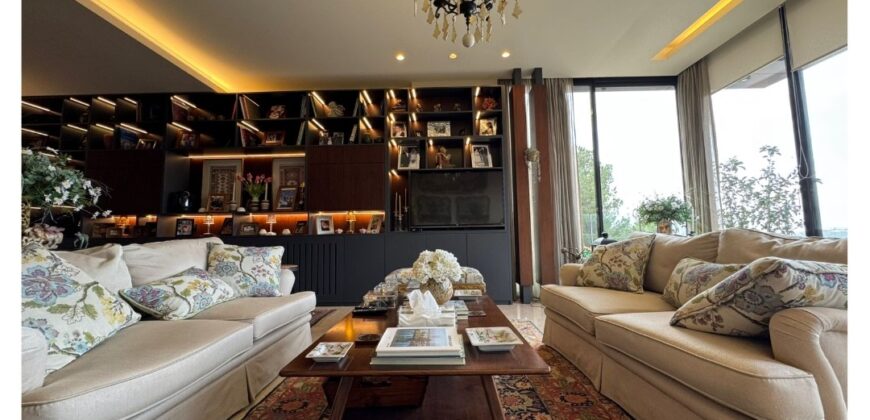 For Sale: Apartment in Monteverde