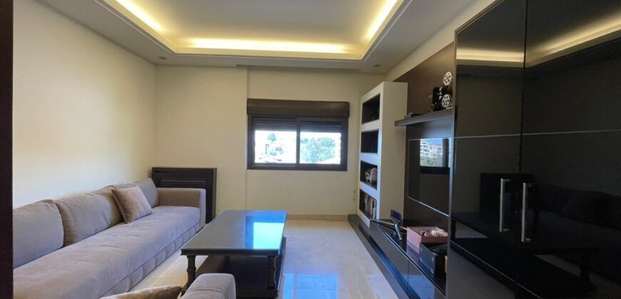 For Sale: Apartment in Hazmieh