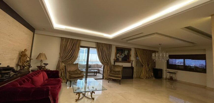 For Sale: Apartment in Hazmieh