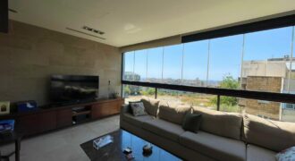 For Sale: Apartment in Hazmieh