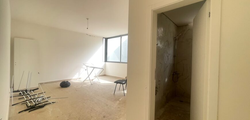 For Sale: Apartment in Rihaniyeh- Baabda