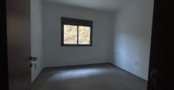 For Sale: Apartment in New Mar Takla, Hazmieh