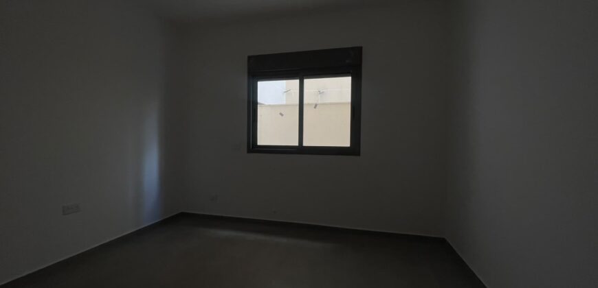 For Sale: Apartment in New Mar Takla, Hazmieh