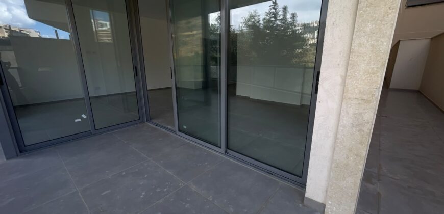 For Sale: Apartment in New Mar Takla, Hazmieh