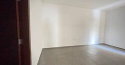 For Sale: Apartment in New Mar Takla, Hazmieh
