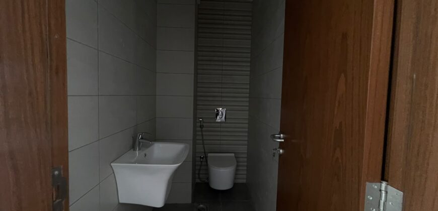 For Sale: Apartment in New Mar Takla, Hazmieh