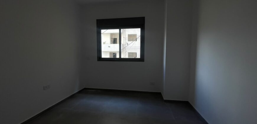 For Sale: Apartment in New Mar Takla, Hazmieh