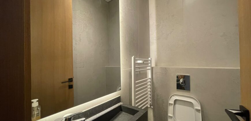 For Sale: Apartment in Hazmieh