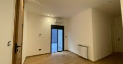 For Sale: Apartment in Hazmieh
