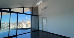 For Sale: Apartment in Hazmieh