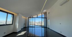 For Sale: Apartment in Hazmieh
