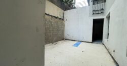 For Sale: Apartment in Hazmieh
