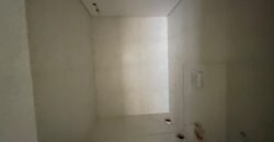 For Sale: Apartment in Hazmieh