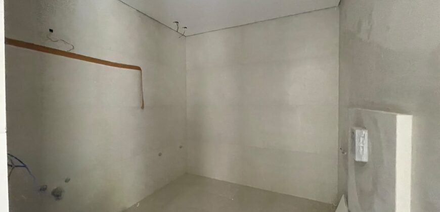 For Sale: Apartment in Hazmieh