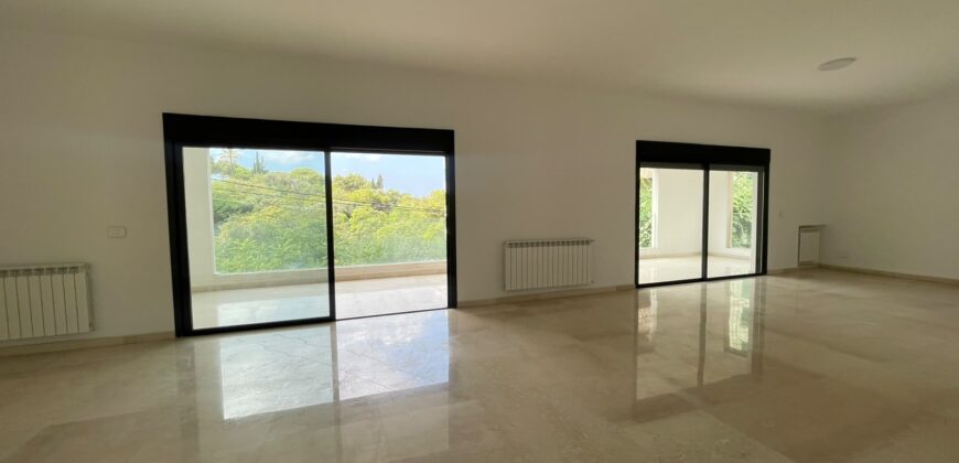 For Sale: Apartment in Mar Takla, Hazmieh