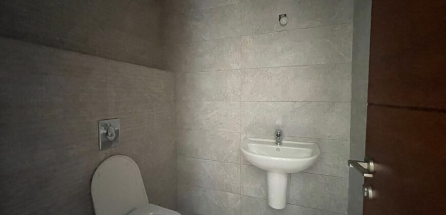 For Sale: Apartment in Mar Takla, Hazmieh